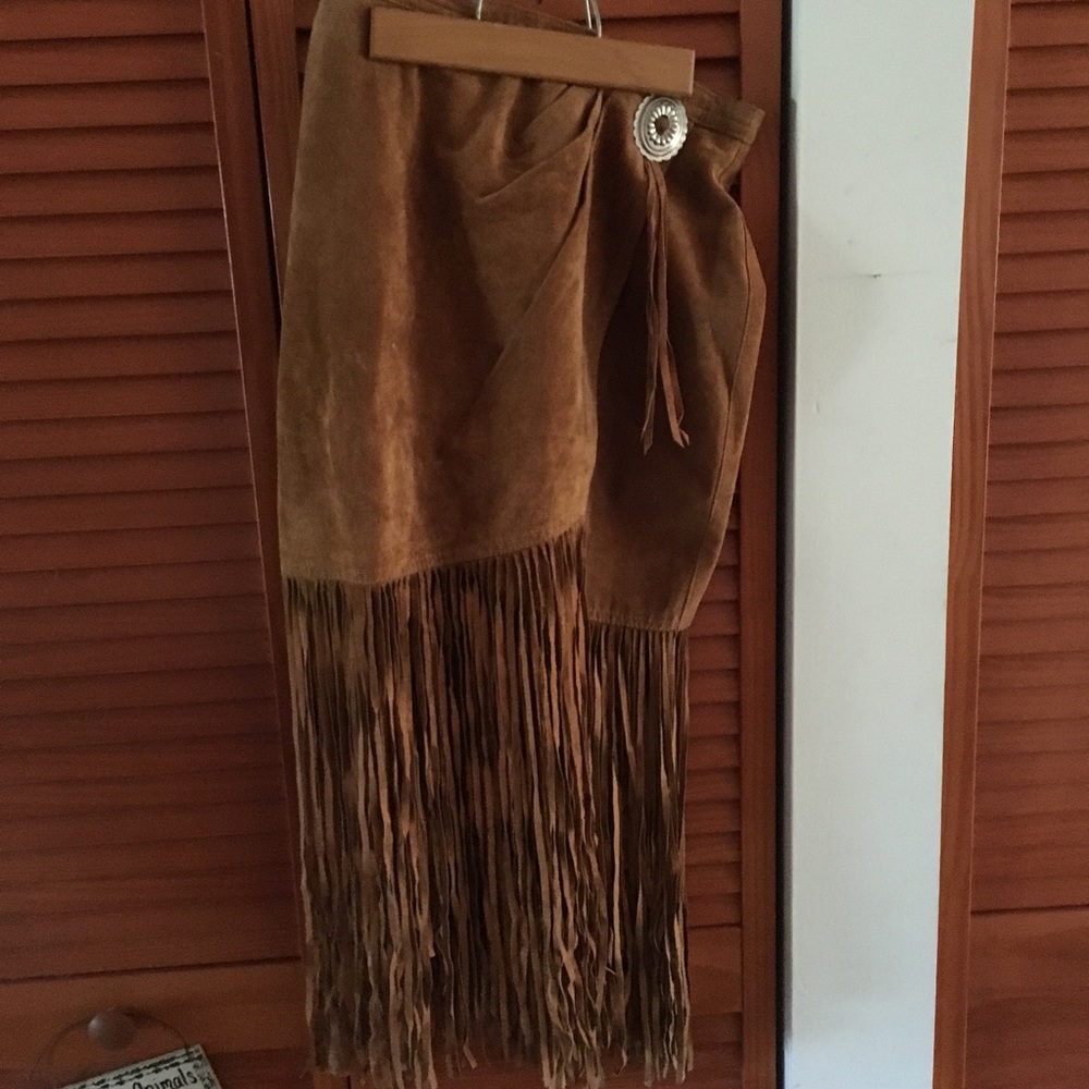 🆕Western Leather Fringe Skirt🎈 - Picture 1 of 2